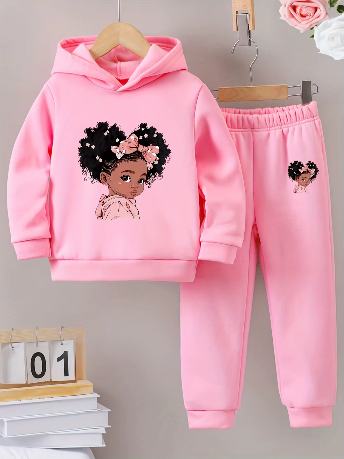 Cozy 2-Piece Hoodie & Tracksuit Set – Perfect for Autumn & Winter, This Stylish Sports-Inspired Set Features a Trendy Printed Hoodie and Warm, Soft-Lined Tracksuit Pants for Ultimate Comfort and Style on Chilly Days