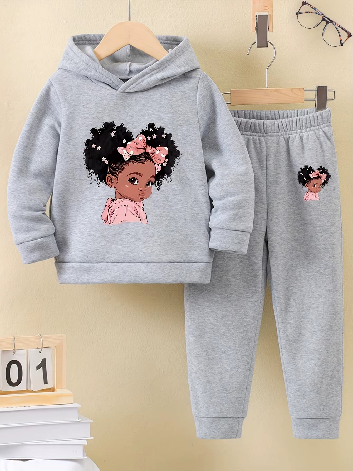 Cozy 2-Piece Hoodie & Tracksuit Set – Perfect for Autumn & Winter, This Stylish Sports-Inspired Set Features a Trendy Printed Hoodie and Warm, Soft-Lined Tracksuit Pants for Ultimate Comfort and Style on Chilly Days